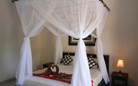 Puri Batu Inn